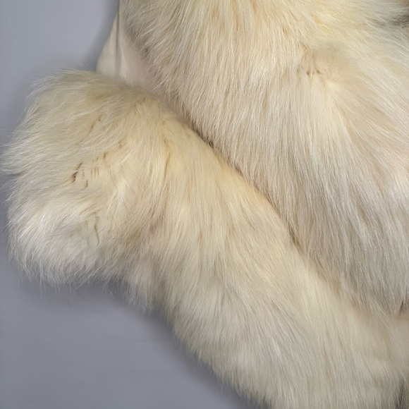 Edwards Lowell Beverly Hills Cream White Fox Fur Stole Wrap Poncho - Picture 6 of 13
